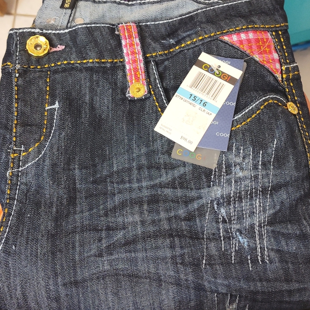 NWT- Coogi Jeans 👖 (Juniors Size 15/16)